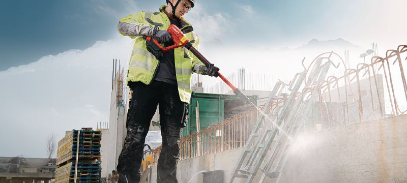 PC 2-22 충전 세척기 40bar(580PSI)의 작동 압력을 가진 무선 고압 세척기가 건설 현장 주변의 간단한 청소 지원 (NURON 배터리 플랫폼) 용도 1